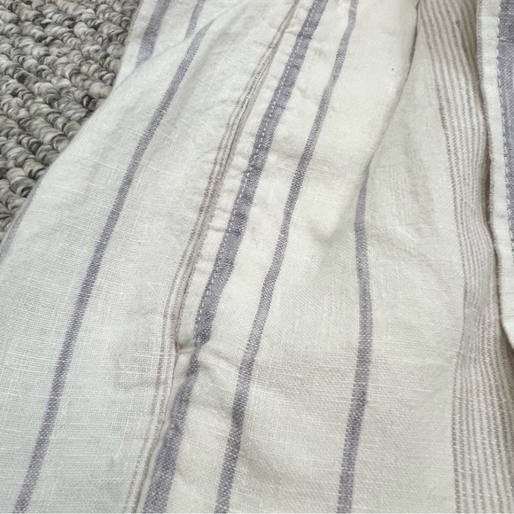 Aritzia Wilfred Gelas 100% linen striped belted paper bag shorts 2 - Picture 6 of 11